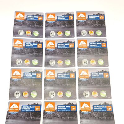 As etiquetas impermeáveis removíveis CMYK da lavanderia deslocaram etiquetas do produto do agregado familiar