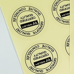 As etiquetas feitas sob encomenda materiais da etiqueta adesiva do vinil claro cobrem a impressão de Flexo
