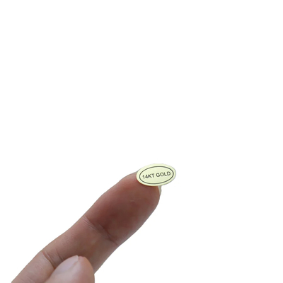 Etiquetas cosméticas impermeáveis personalizáveis na indústria dos rolos
