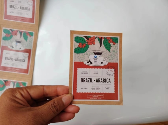 Identificação do produto com adesivos profissionais na etiqueta da embalagem